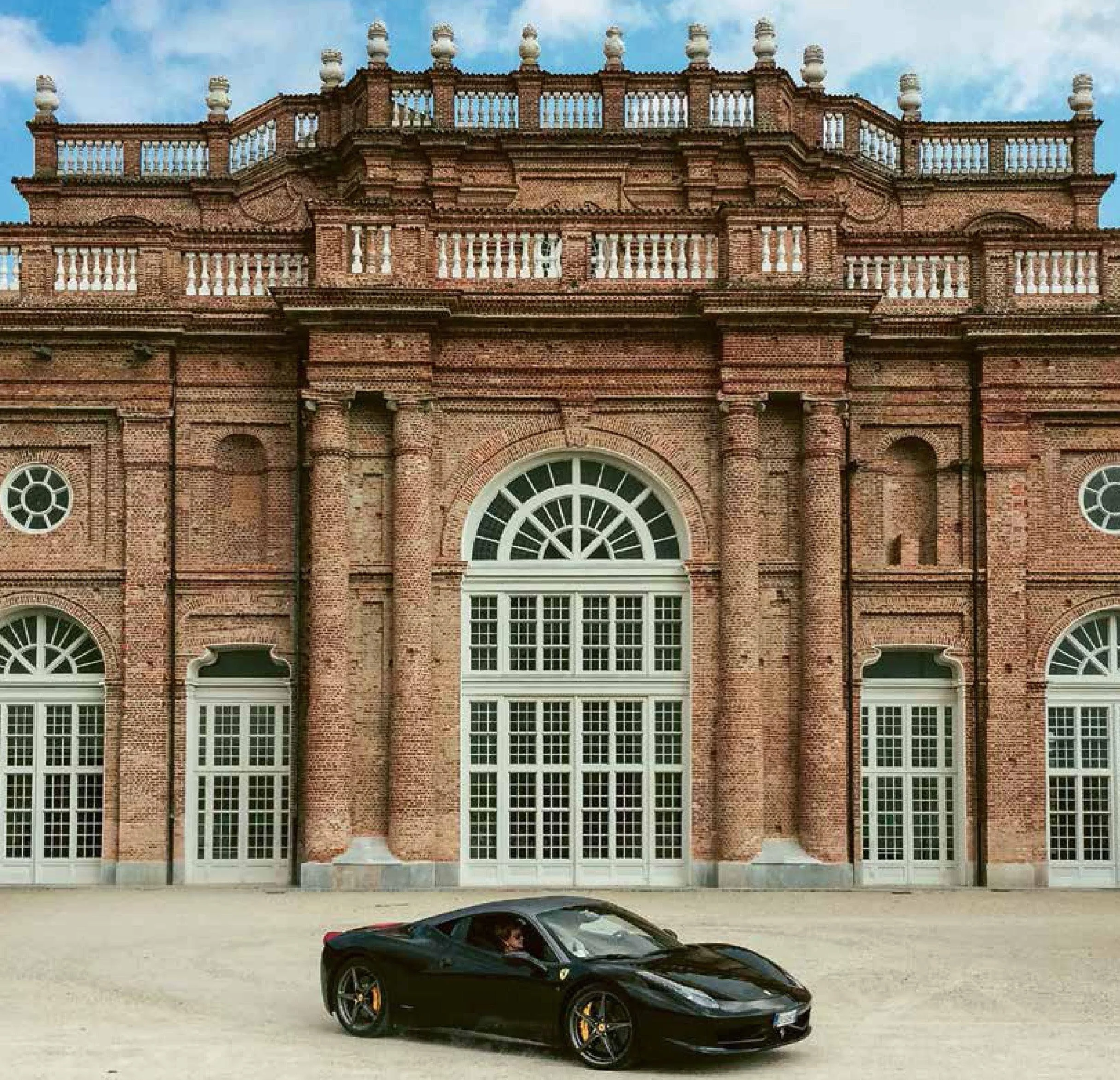Carchitecture: Houses with horsepower
